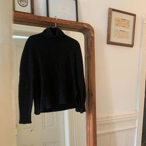 Duffy Mock-neck cashmere sweater in black